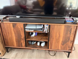 Entertainment center Great Shape!