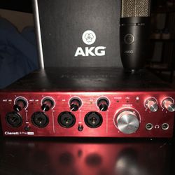 Audio Interface + Microphone