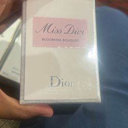 Miss Dior Perfume 