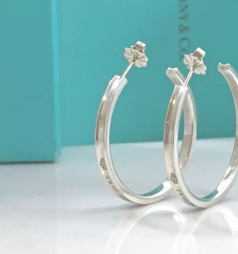 Tiffany & Co. Sterling Silver 925 Small Narrow Hoop Earrings 1837 w/Box