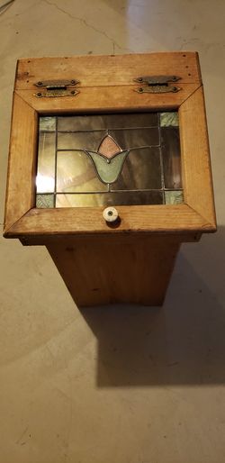 Unique kitchen wood trash 27 inches high x 14 inches wide with cover