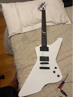 ESP Replica James Hetfield Signature Snakebyte Electric Guitar