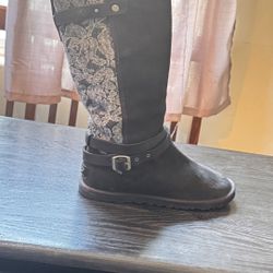 Leather Ugg Boots