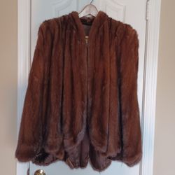 BEAUTIFUL LIKE NEW AUTHENTIC  MINK FUR  CAPE & SLEEVE JACKET $500. WAS $250.  NOW $100.  .