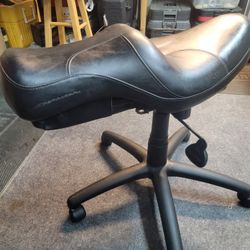Sportster Custom Chair