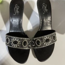 Slip On High Heel Size 8 Wide 