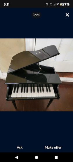 Piano 30 Key, Working Great, For Children Size 20" Tall 20" Wide & 21" Deep.
