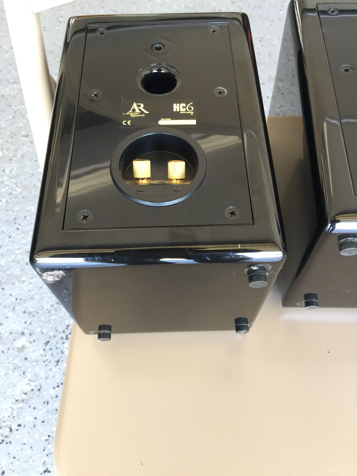 Acoustic research AR HC6 speakers, 2satellites for Sale in