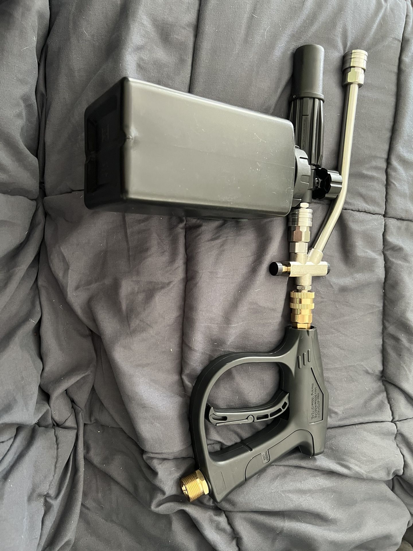 Pressure Washer 