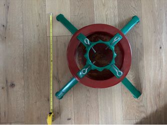 VINTAGE LARGE CHRISTMAS TREE STAND.