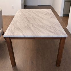 Modern Faux Marble Dining Table – Excellent Condition – Moving Sale