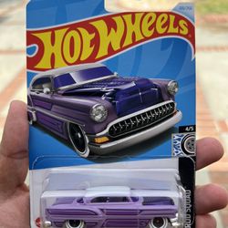 Hot Wheels Custom 53 Chevy TH