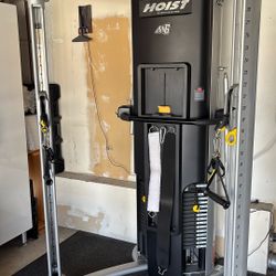 2020 Hoist Mi6 Functional Trainer For Sale