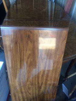 Solid Wood Table with 6 chairs and leaf