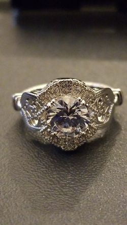 Women's vintage designer wedding engagement promises ring size 9.0