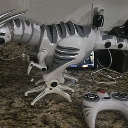 Remote Control WowWee Roboraptor