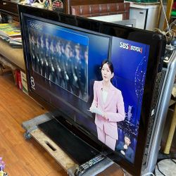 Samsung 50” LCD TV