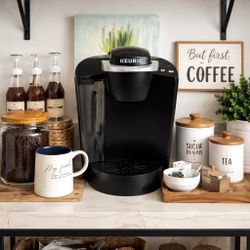 ✨☕ Keurig Single-Serve Coffee Maker – Black ☕✨