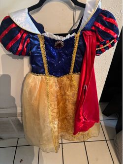 Disney Snow White costume size 5-6 little girl