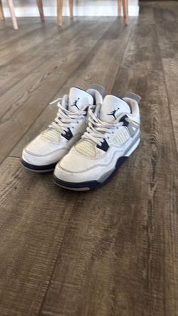 Jordan 4