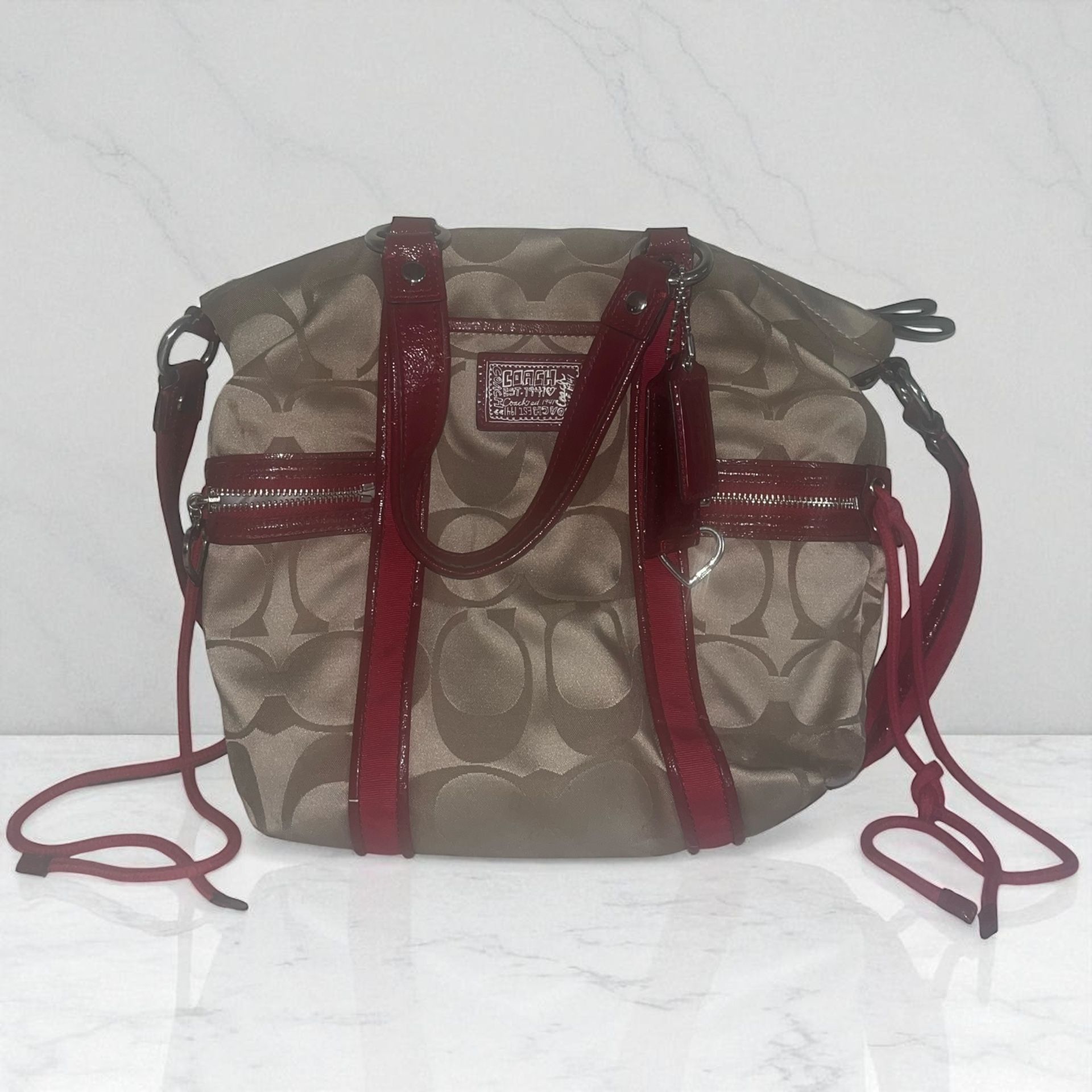 COACH Signature Poppy Beige & Red Heart Shoulder Bag H1226-F20101