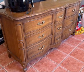 Vintage 1958 Drexel 2 pieces dresser