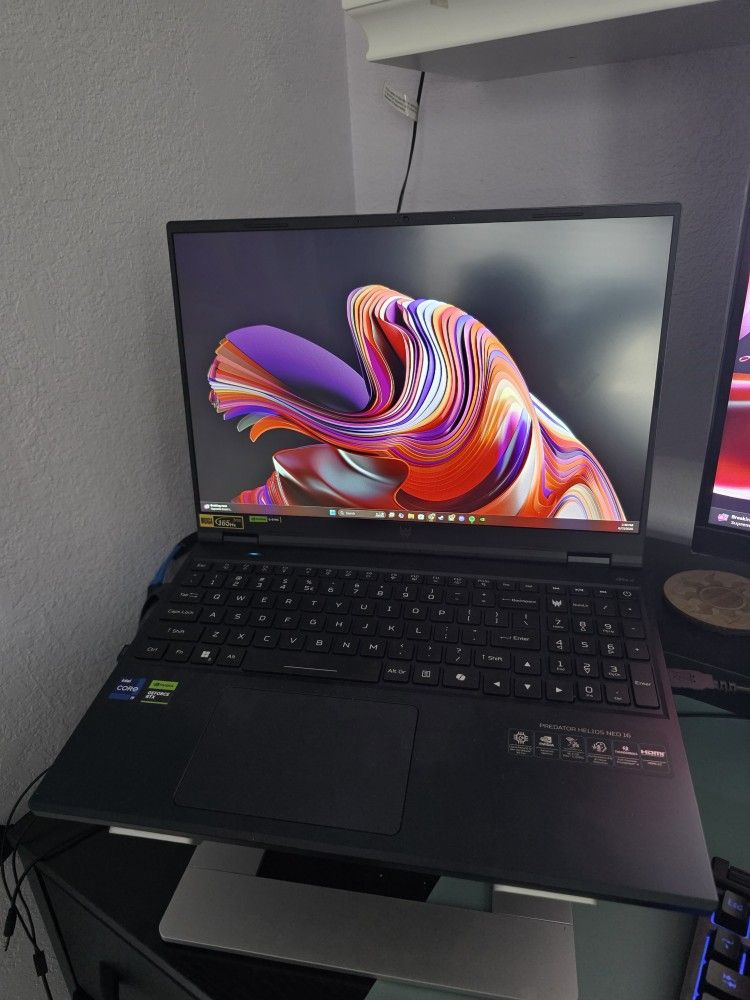 Acer Predator Helios 16" IPS Gaming Laptop