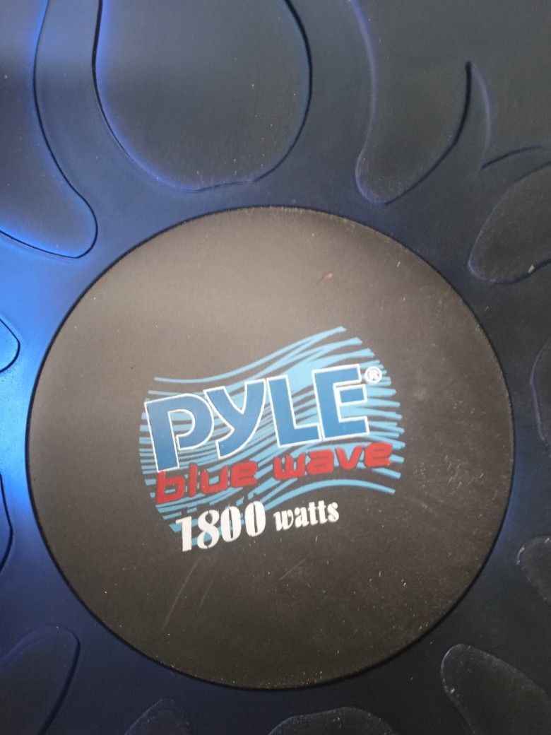 18" Pyle 1800 Watt DVC Subwoofer Waterproof