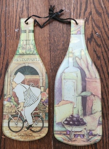 Pot Holders Or Kitchen Spoons