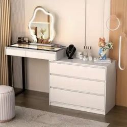 BRAND NEW Vanity and chair