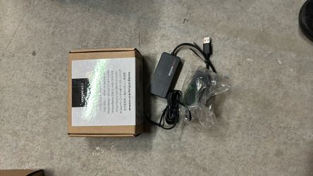 AmazonBasics 4-Port USB 3.0 Hub