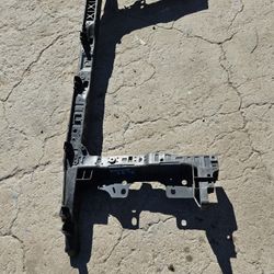 Hyundai Elantra Radiator Support Oem