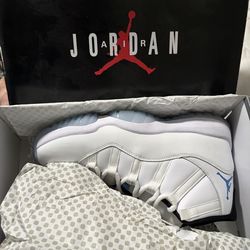 Jordan 11 legend blue’s 9/10 condition authentic