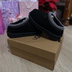 Uggs Tasman Size 9 W 