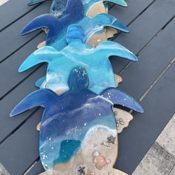 Epoxy Sea Turtles 11 Inches 