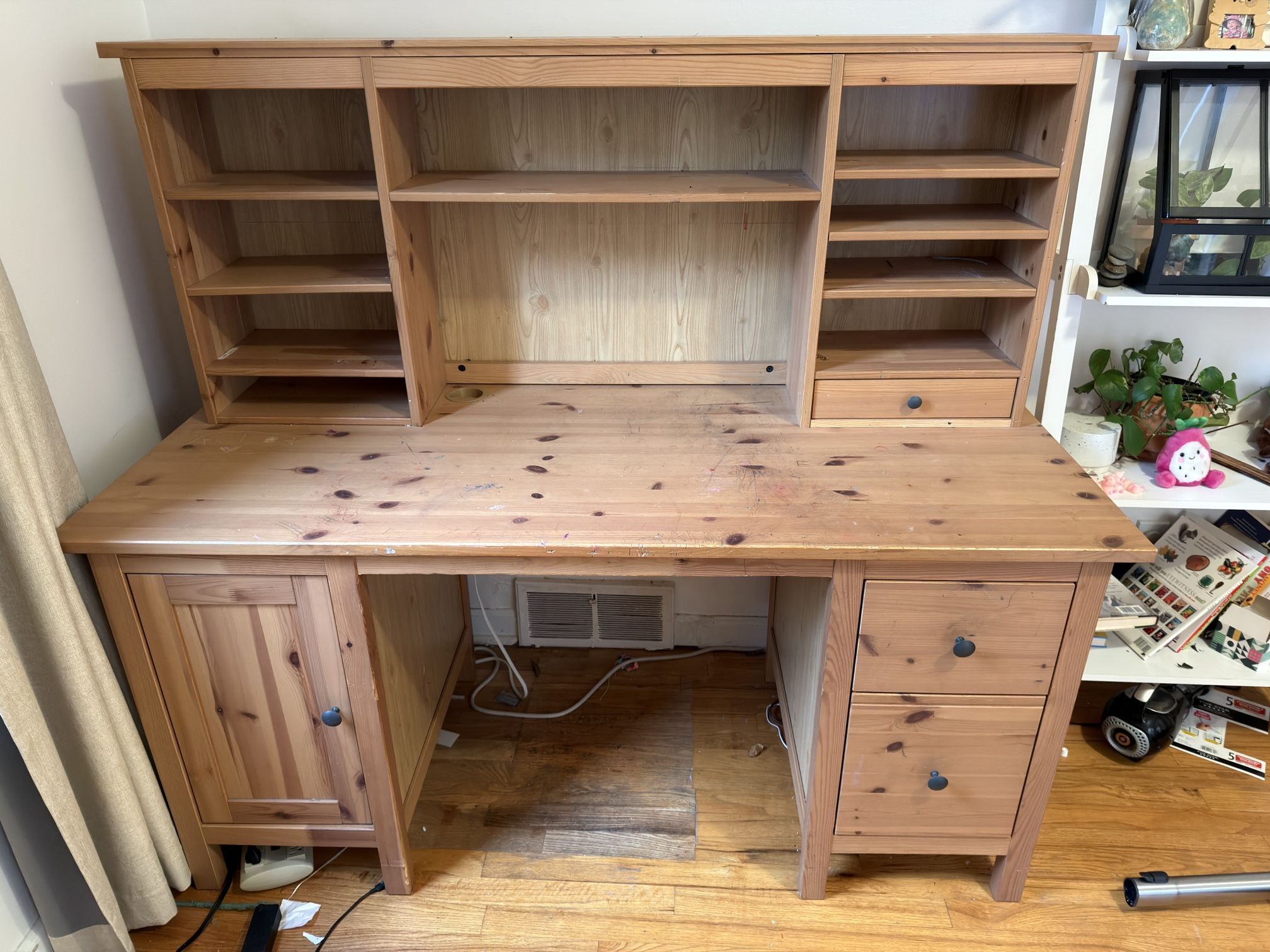 Free Desk And Office Chair