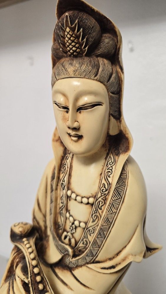 Vintage Faux Ivory Guanyin Resin Statue 13.5″ on Lotus‑Dragon Base