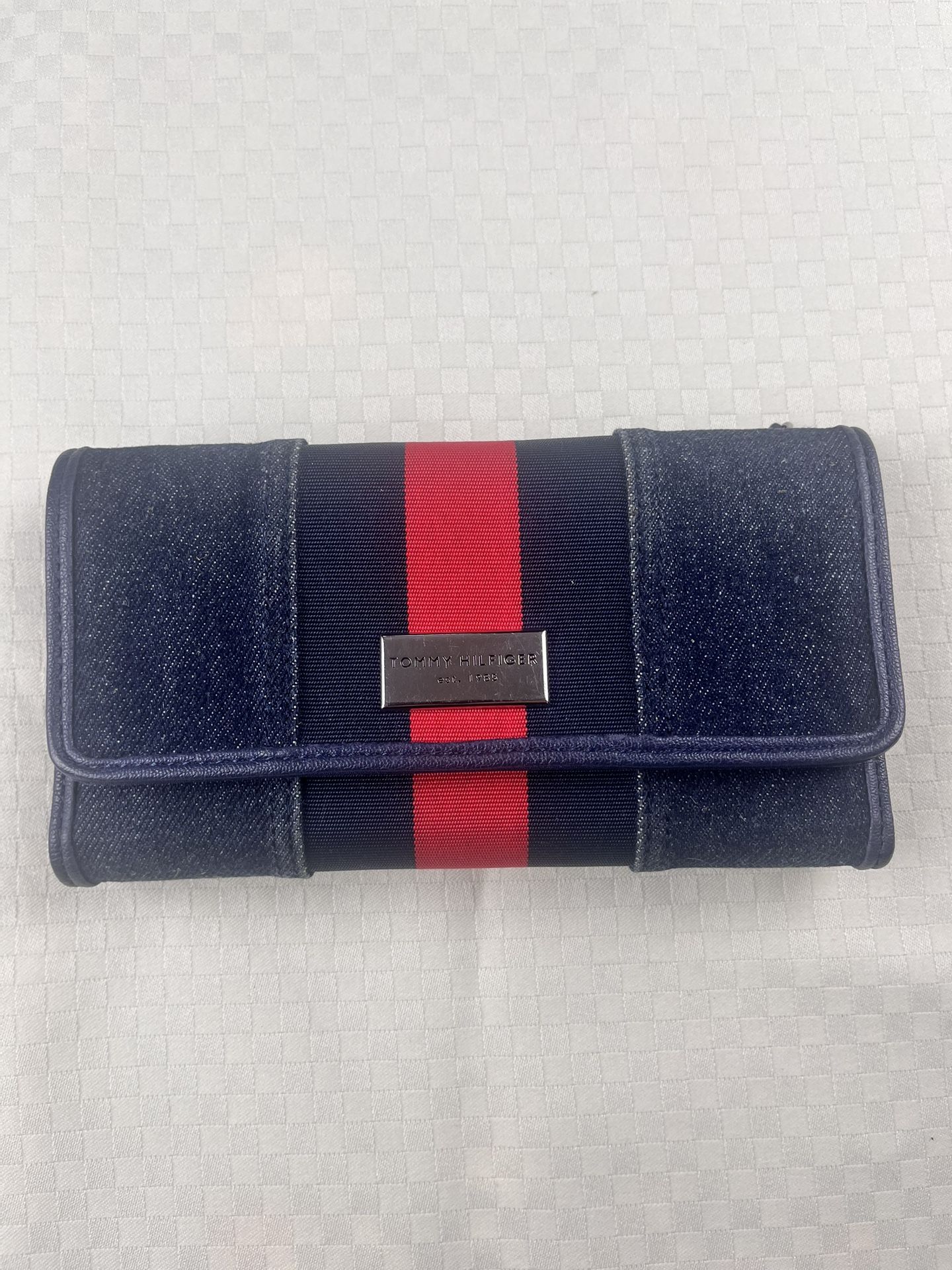 Tommy Hilfiger Women Wallet