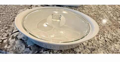 Vintage CorningWare French White Oval Casserole Dish with Glass Lid