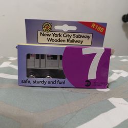 Munipals New York City Toy Wooden Train