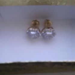 Diamond 14k Gold earrings