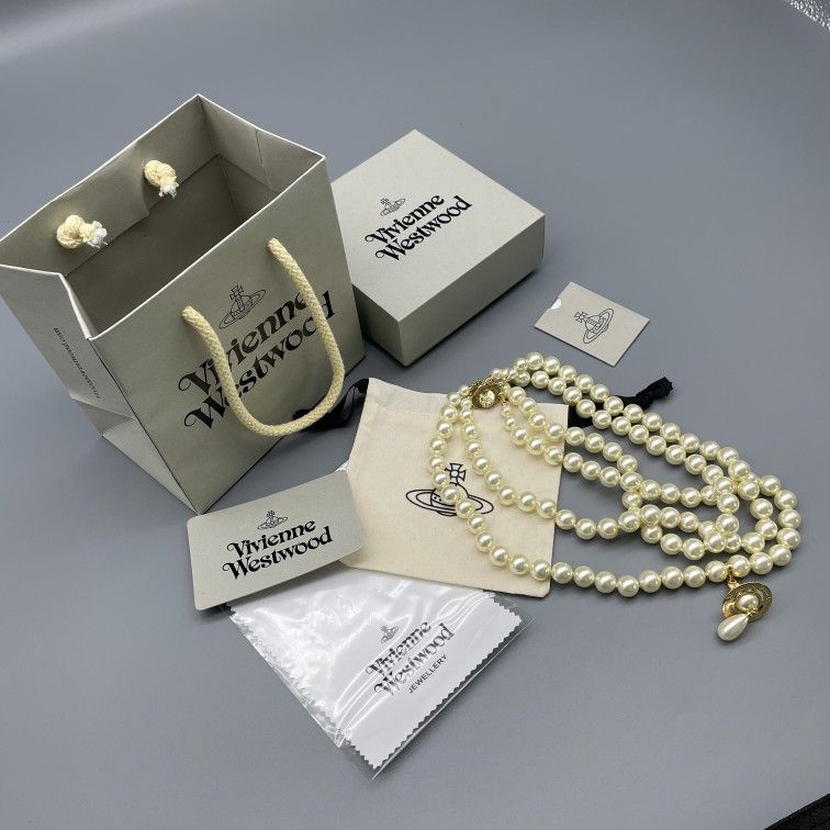 Vivienne Westwood Drop Pearl Necklace in Gold