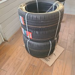4 Brand new tires 245 45 R19