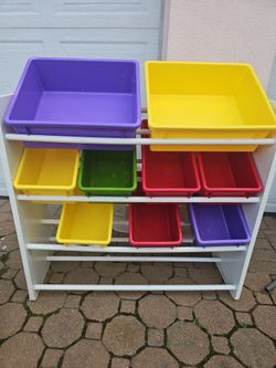 Toy organizer