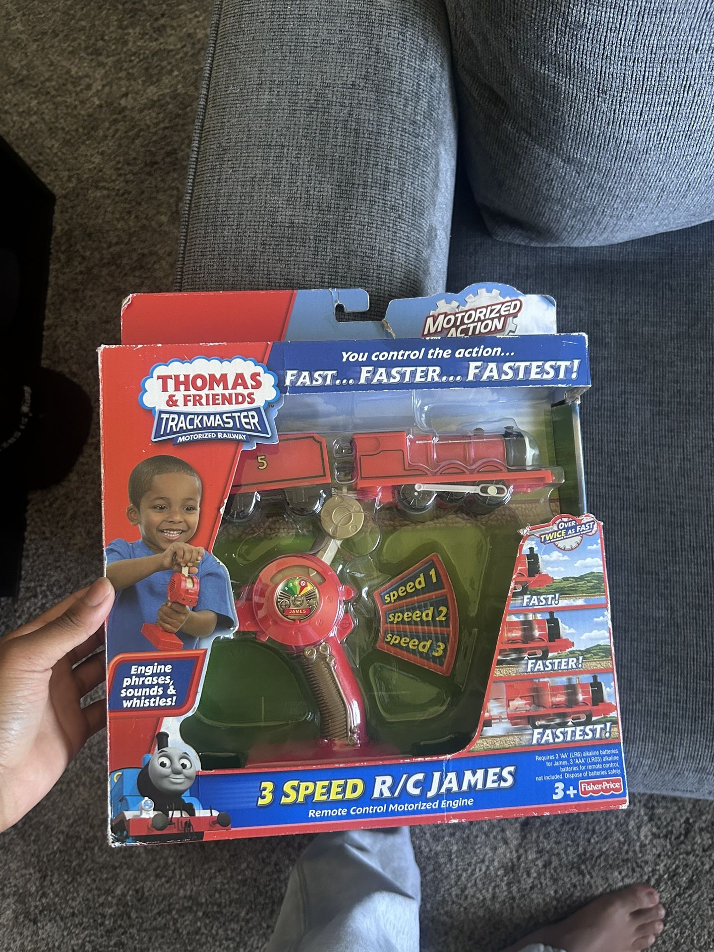 3 Speed R/C Trackmaster James