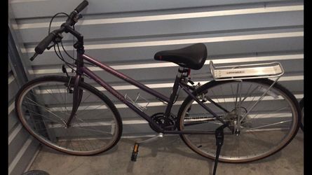 Specialized Cross Roads bike. NICE BIKE Smoothest bike. I have riden. *****cash only!!!