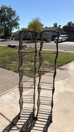 DVD metal stands