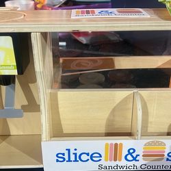 Melissa and Doug Deli center 