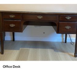 Desk With Matching File Cabinet 