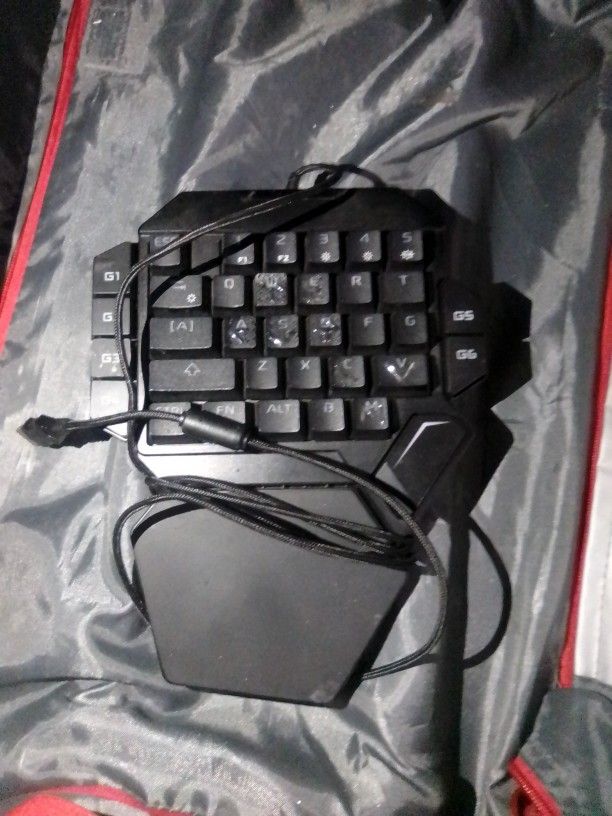 Mini Gaming Keyboard
